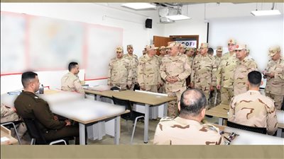 رئيس أركان حرب القوات المسلحة يتفقد الأكاديمية العسكرية للدراسات العليا | صور