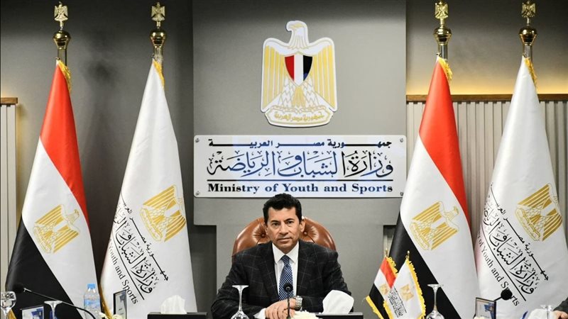 اشرف صبحي وزير الشباب