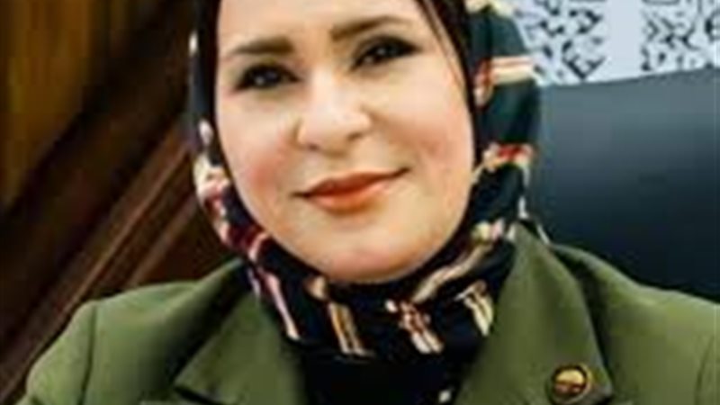 النائبة نيفين الكاتب