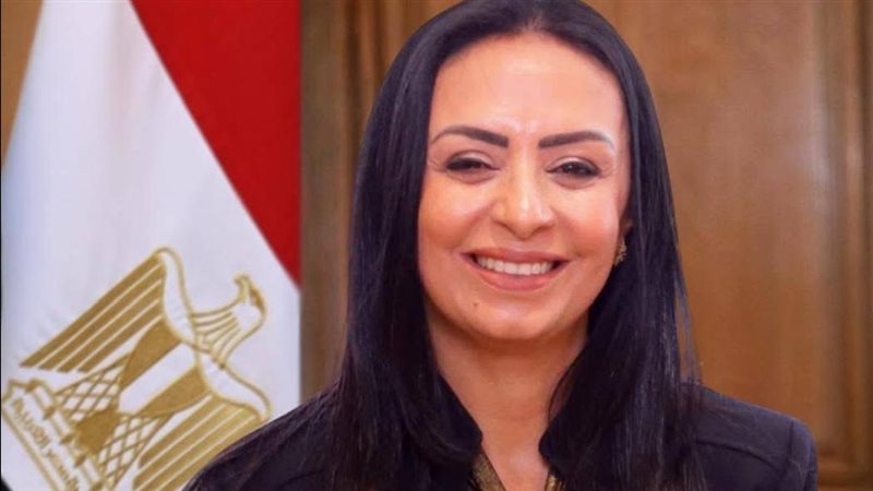 الوزيرة مايا مرسي