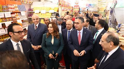 جولة موسعة لوزيري التموين والتنمية المحلية لافتتاح مشروعات خدمية بالقليوبية