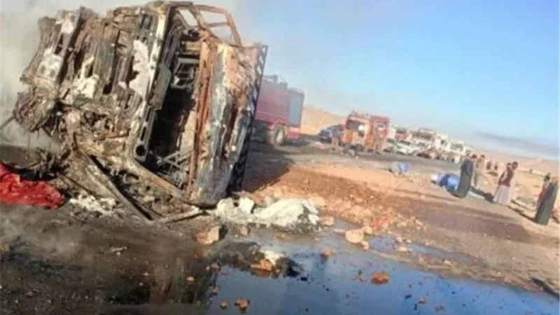 حادث تصادم بطريق