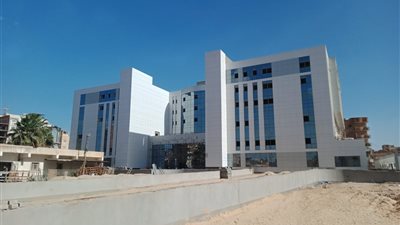 وزير الصحة يتلقى تقريرًا بإنجاز 33 زيارة ميدانية لـ58 مستشفى و62 وحدة صحية
