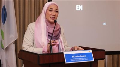 مشاركة المرأة في الحياة العامة: تعزيز وتحفيز القيادة النسائية في الإدارة 