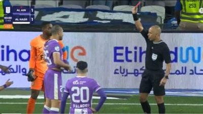 طرد رامي ربيعة في تعادل العين والنصر بالدوري الإماراتي