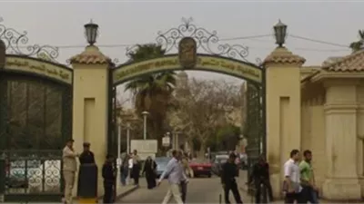 نجاح تدخل جراحي عاجل ومعقّد لإنقاذ مريض مصاب بآلة حادة نافذة 