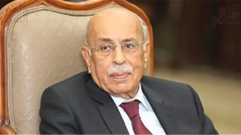 الدكتور مفيد شهاب