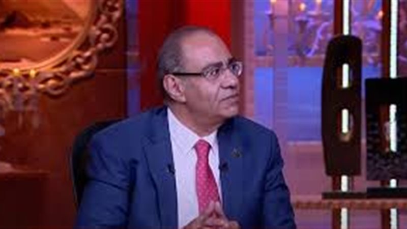 حسام حسني
