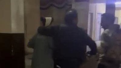 اصطحب سيدة إلى داخل المدرسة ليلا.. وقف عامل 3 أشهر وإحالته للنيابة العامة