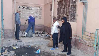 حي عتاقة بالسوىس ينفذ مرور ميداني وحملات مكثفة لتحسين المرافق ورفع القمامة