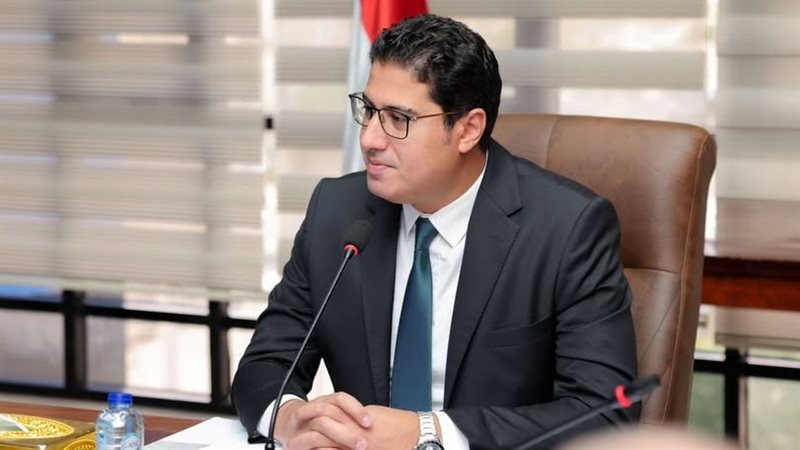 د. أحمد أنور العدل