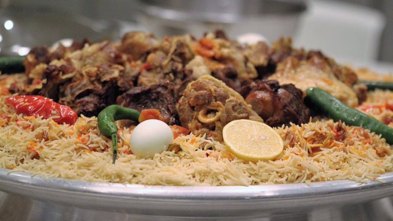 الإسراف في الطعام