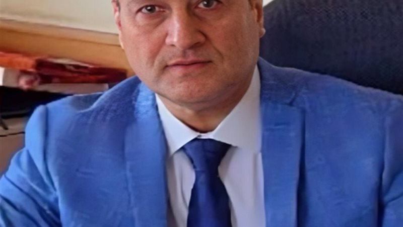 محافظ أسيوط 