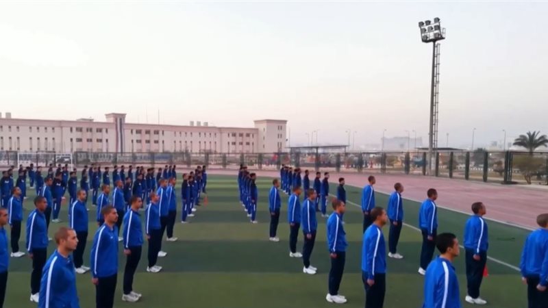 طلاب الجامعات وأكاديمية