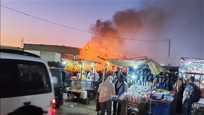 حريق يلتهم محل تجارى بمنطقة السوق بالحى السادس بمدينة أكتوبر 