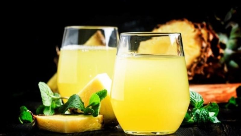 عصير الأناناس بالليمون