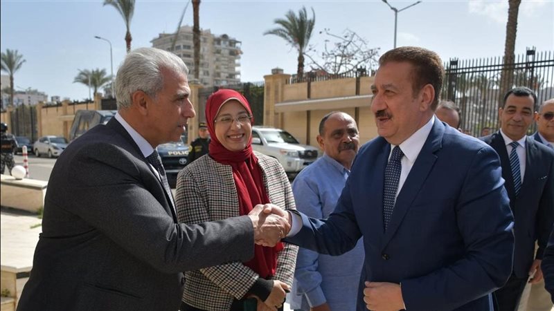 محافظ بورسعيد 