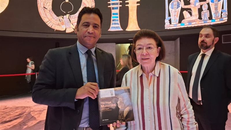 وزيرة الثقافة اليونانية