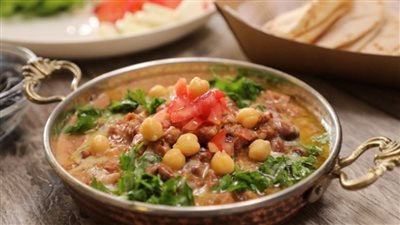 سحور مميز.. طرق مبتكرة للفول المدمس أبرزها الفول باللبن