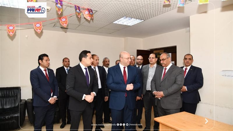محافظ الفيوم يتفقد