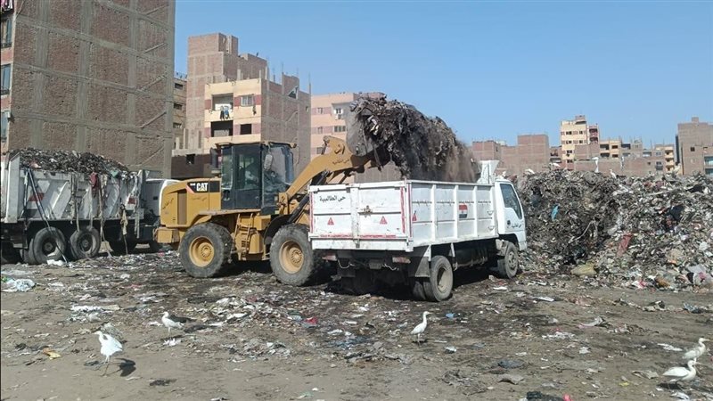 جانب من رفع أعمال