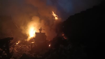 اندلاع حريق بمصنع نشارة أخشاب بالمدينة الصناعية في أسيوط