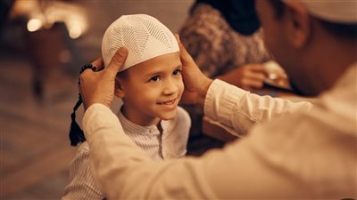 هل يقطع السفر صيام الكفارة المتتابع؟.. أمين الفتوى يوضح الحكم الشرعي