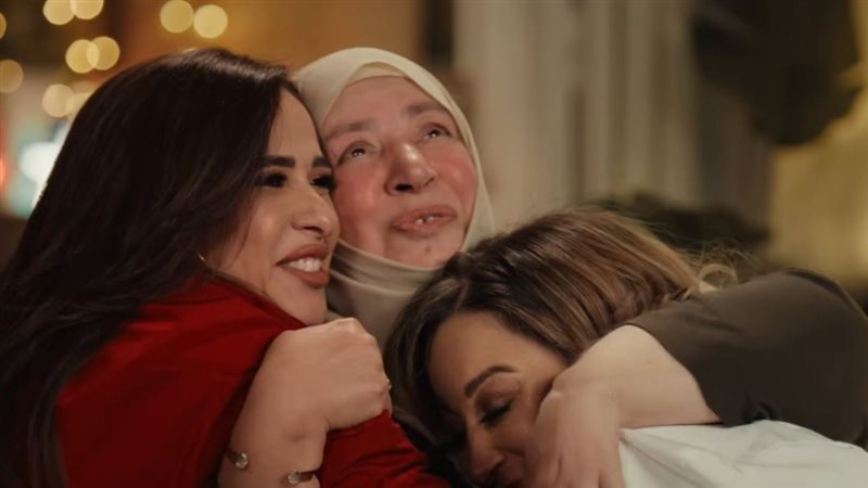 منة شلبي وعبلة كامل