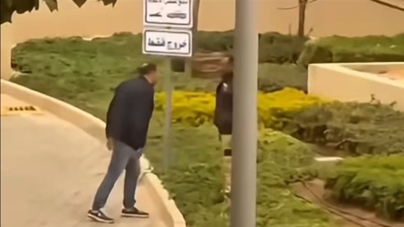 جانب من الفيديو