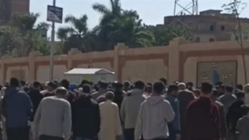 جانب من الجنازة