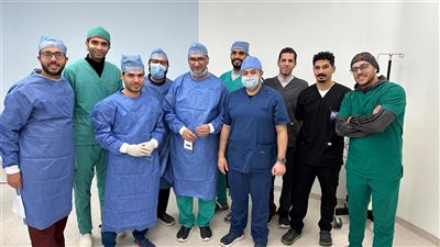 تدخل عاجل بالمجمع الطبي بالسويس ينقذ شابا من فقدان عينه بعد طعنة بسيخ معدني