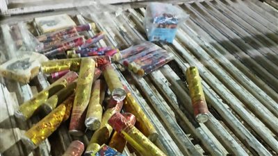 محافظ أسوان يشدد علي ضرورة تنفيذ قرار حظر بيع  وحيازة الألعاب النارية