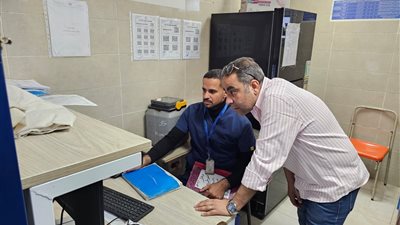وكيل صحة أسيوط يجرى جولة مفاجئة بمستشفى ساحل سليم والمراكز الصحية