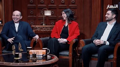 نجل رجل الأعمال محمد فاروق: والدي رماني في البحر وتحملت مسؤولية 2800 عامل