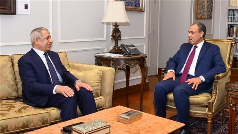 وزير الخارجية ورئيس