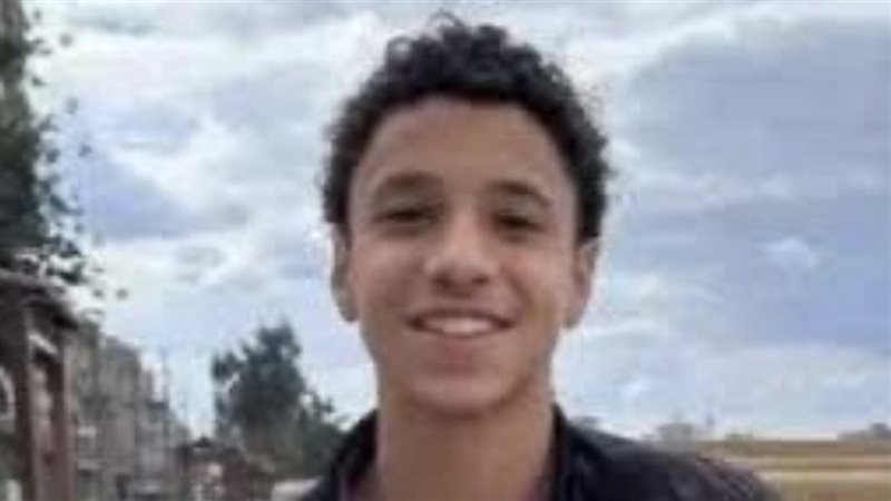 اللاعب معتصم زكريا