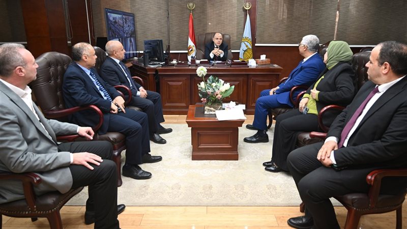 محافظ الغربية 