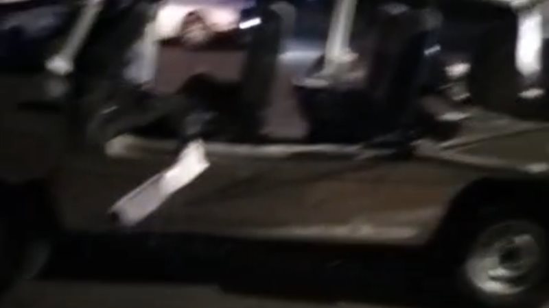 انقلاب ميكروباص على