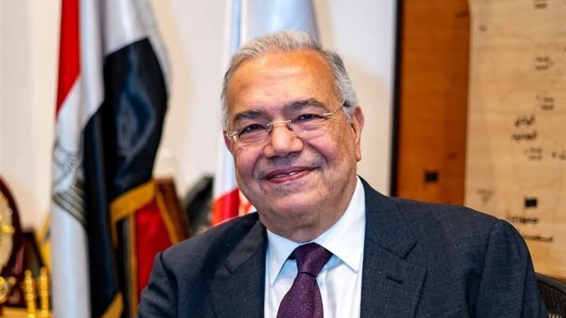 الدكتور عصام خليل