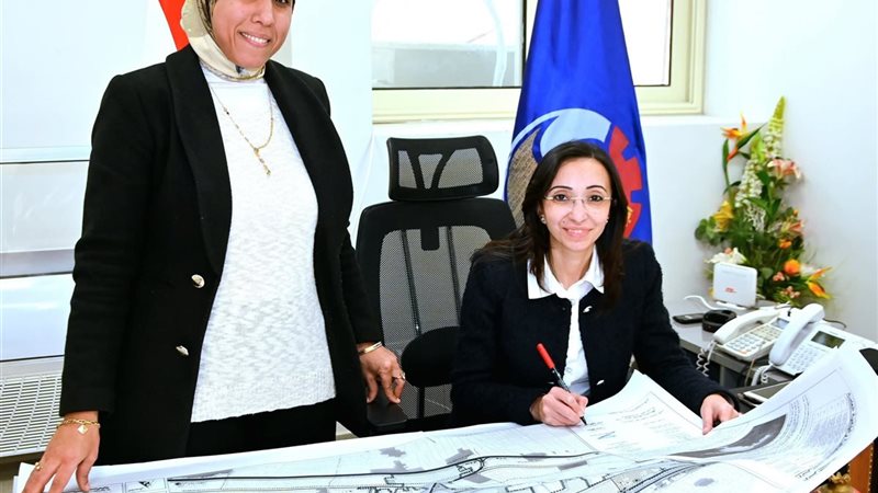 محافظ البحيرة تعتمد