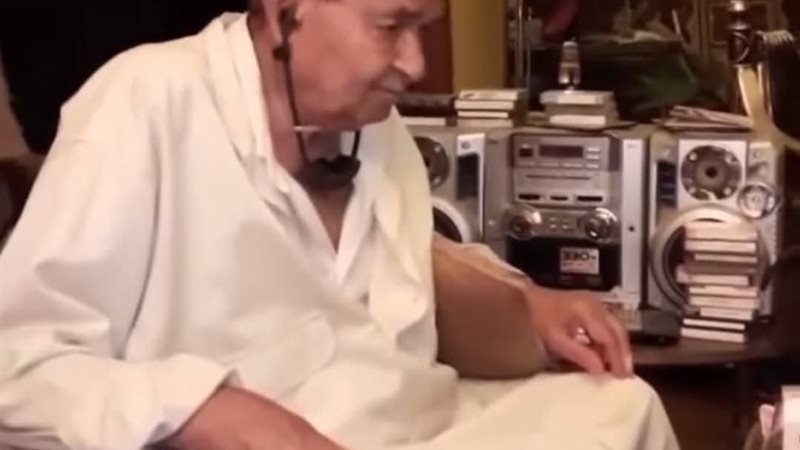 عاطف مصطفى اسماعيل