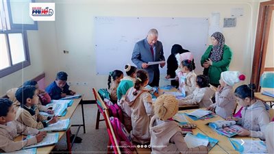  قبيصي: يتابع مستوى الطلاب داخل الفصول ويؤكد على أن 