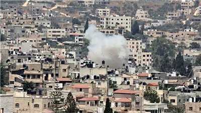 سياسي فلسطيني: هناك أكثر من 950 حاجزًا بين قرى ومدن الضفة