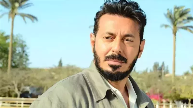 مصطفى شعبان 