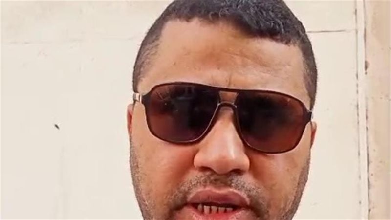 مواطن كفيف يتهم شركة