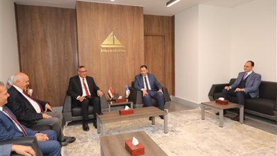 محافظ دمياط يستقبل رئيس جامعة حورس لبحث التعاون ودعم التنمية المشتركة