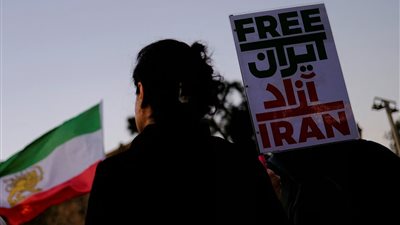 رويترز: إيران تصدر حكما بالإعدام على رجل متهم بمظاهرات يناير