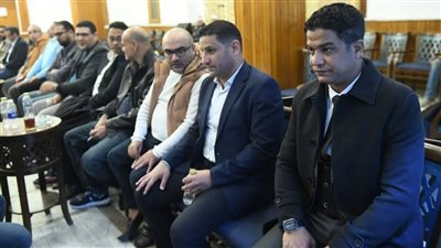 الكاتب الصحفي أحمد صبري «رئيس تحرير نيوز رووم» يقدم العزاء في الزميل محمود نصر