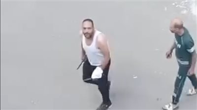 تلفظ بألفاظ خادشة للحياء.. الأمن يفحص فيديو لشاب يعتدي على سيدة بالقطامية