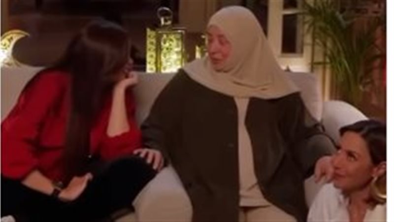 الفنانة عبلة كامل